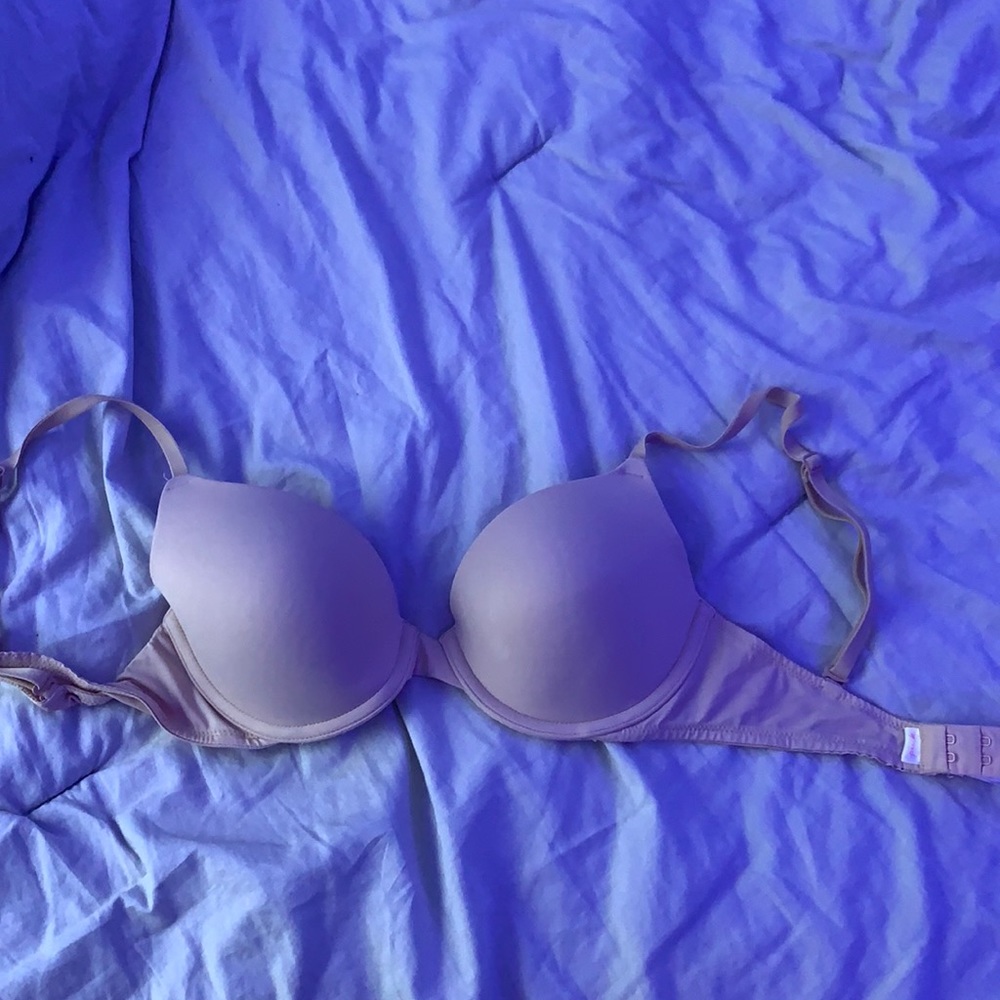 VS PINK 32C Everyday T Shirt Bra